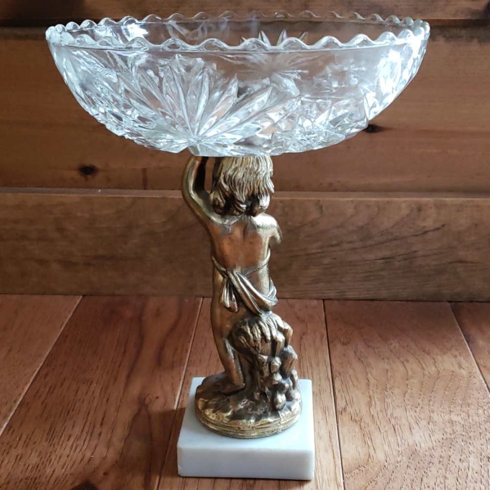 Vintage Italian Cherub Pedestal Bowl - Picture 4 of 8